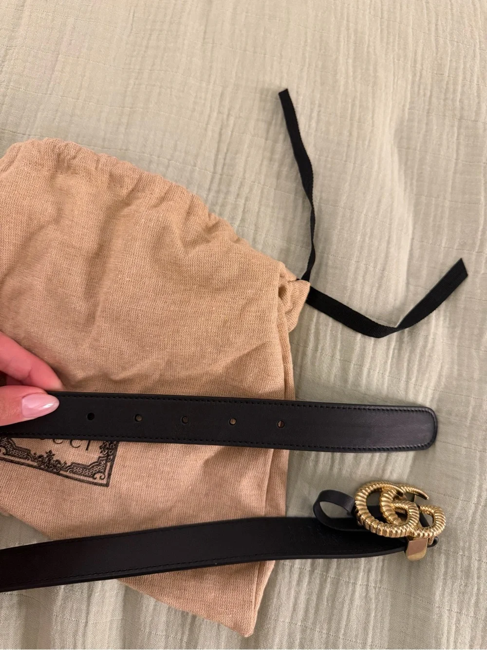 Gucci Black Leather Belt with Gold Twisted Double G Buckle